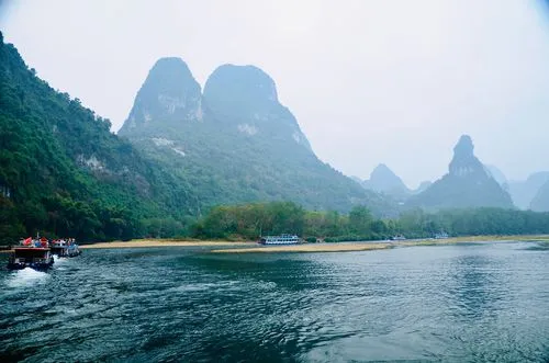 高效工业智慧工厂